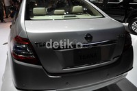 New Nissan Teana dibanderol dengan harga Rp 496,45 jutaan.