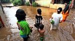 Kampung Pulo Korban Langganan Banjir Kiriman