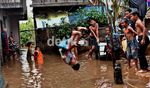 Kampung Pulo Korban Langganan Banjir Kiriman