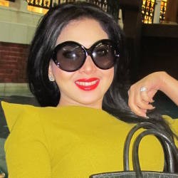 Syahrini Sering Dikirimi Mawar Sama Pacar