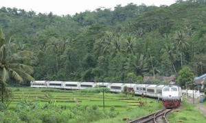 Waduh! Tiket KA Semarang-Jakarta Ludes