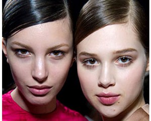 Tips Aplikasi Make-up untuk ke Kantor