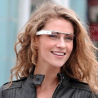 Google Pamerkan Kacamata Komputer Futuristik