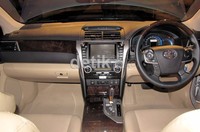Interior berkelas ala Camry.