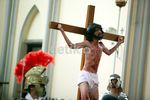 Drama Penyaliban Yesus Peringati Paskah