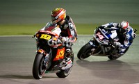 Alvaro Bautista dikuntit oleh Randy De Puinet. Mereka berdua berturut-turut menduduki posisi tujuh dan 17 pada sesi latihan bebes pertama. Jalu Pamuncar/detikSport.