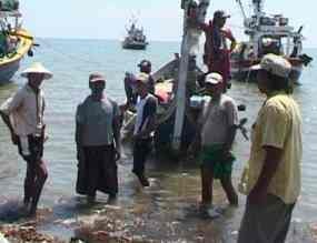Rebutan Rumpon, Tiga Perahu Motor Nelayan Situbondo Disandera