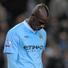 Balotelli Selamat dari Kecelakaan Mobil