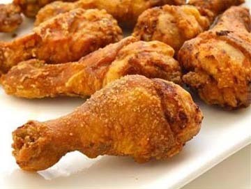 Makan Ayam Goreng Bikin Gendut?