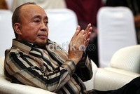 Mantan Menteri Tenga Kerja era pemerintaham Soeharto, Abdul Latief, tampil kembali di publik umum, saat peluncuran buku biografi Tifatul Sembiring di Jakarta.