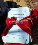 Lahan Bersengketa, Siswa SMA 17 Yogya Belajar di Trotoar
