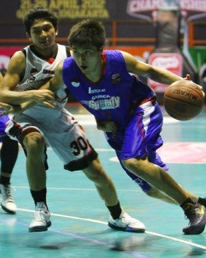 Garuda Menang, SM Kalah