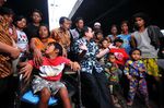 Bantuan Untuk Warga Kolong Jembatan