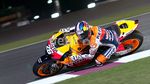 Kalahkan Stoner, Lorenzo Start Terdepan