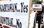 Buruh Tuntut Diangkat Karyawan Tetap