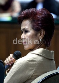 Miranda mendengarkan pertanyaan majelis hakim Pengadilan Tipikor, Jakarta. Ramses/detikcom.