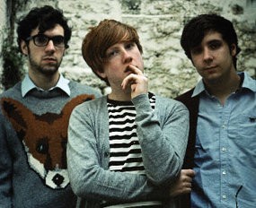 Album Baru Two Door Cinema Club Nyaris Kelar
