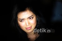 Pada saat menggelar jumpa pers terkait film terbarunya itu Jessica memang terlihat sedikit tak bersemangat.