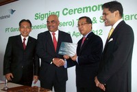 Saat ini, estimasi pengguna kartu kredit Standard Chartered Bank di Indonesia sekitar 400 ribu orang. (Dok Garuda)