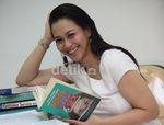 Zoya, si Cantik Pencerah Soal Seks