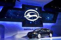 Meski belum akan dijual, tapi Chevy Impala model tahun 2014 sudah dipamerkan. Reuters/Andrew Burton.