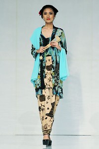 Adjie Notonegoro Its Me. Bazaar Wedding Exhibition 2012 at The Ballroom Ritz-Carlton Pacific Place. Jakarta. [Photo: Mohammad Abduh/Wolipop]