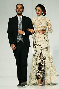 Adjie Notonegoro Its Me. Bazaar Wedding Exhibition 2012 at The Ballroom Ritz-Carlton Pacific Place. Jakarta. [Photo: Mohammad Abduh/Wolipop]