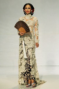 Adjie Notonegoro Its Me. Bazaar Wedding Exhibition 2012 at The Ballroom Ritz-Carlton Pacific Place. Jakarta. [Photo: Mohammad Abduh/Wolipop]