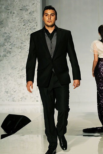 Adjie Notonegoro Its Me. Bazaar Wedding Exhibition 2012 at The Ballroom Ritz-Carlton Pacific Place. Jakarta. [Photo: Mohammad Abduh/Wolipop]