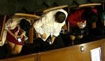 Usai Proses Alot, DPR Sahkan RUU Pemilu