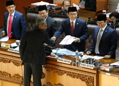 Usai Proses Alot, DPR Sahkan RUU Pemilu