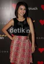 Si Manis Tya Ariestya