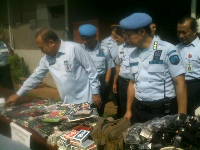 Napi Dirazia, LP Cipinang Berubah Bak Toko HP