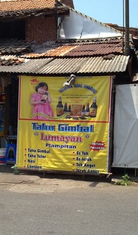 Yummy! Makan Tahu Gimbal di Plampitan, Semarang