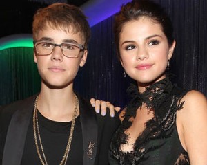 Justin Bieber Ingin Buat Selena Gomez Seperti Putri