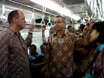 Dubes AS Naik KRL ke Bekasi