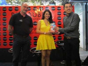 Papabubble, Permen Barcelona Hadir di Indonesia
