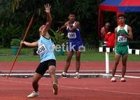 Kejurnas atletik junior dan remaja, berlangsung dari tanggal 12 hingga 14 April 2012, di Stadion Madya Senayan, Jakarta.