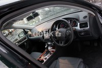 Sebab selain memiliki kabin yang mewah, mobil ini juga mengusung mesin 3.0 TDI dengan power hingga 240 tenaga kuda dan torsi 550 Nm. Mobil ini juga memiliki teknologi 4XMOTION dan ABSPlus.