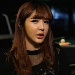 Park Bom 2NE1: Diet itu Bikin Stres!