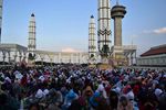 Ribuan Pelajar Banjiri Masjid Agung Jawa Tengah
