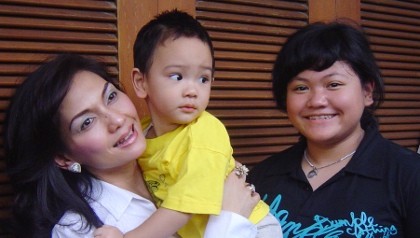 Kasus Tuduhan Penipuan Anak Nia Daniati Berakhir Damai