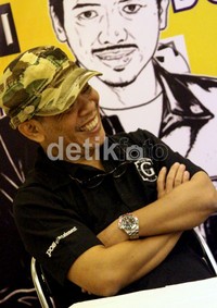 Ini dia Dani Pete sang manajer yang berada di balik sukses GIGI selama ini. Gus Mun/detikcom.