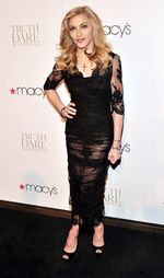 Makin Tua Madonna Makin Sip