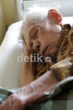 Kondisi Pelawak Haji Bodong Memprihatinkan