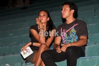 Keduanya terlihat duduk di acaa Sayfestville di Senayan, Jakarta, Jumat (13/4/2012). Gus Mun/detikcom.