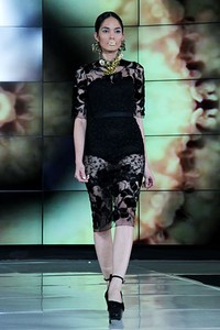 Sapto Djojokartiko Noir et Blanc The Ultimate Style. Fashion Nation 2012 for Audi Fashion Sixth Nation at Senayan City. Jakarta. [Foto: Mohammad Abduh/Wolipop]