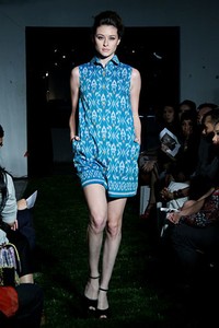 Didiet Maulana Tropical Painting. Ikat Indonesia Pour Homme. SCBD Lot. 14 Sudirman. Jakarta. [Fot: Mohammad Abduh/Wolipop]