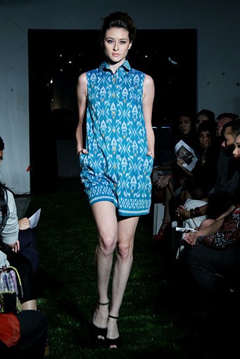 Didiet Maulana Tropical Painting. Ikat Indonesia Pour Homme. SCBD Lot. 14 Sudirman. Jakarta. [Fot: Mohammad Abduh/Wolipop]