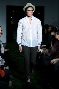 Didiet Maulana Tropical Painting. Ikat Indonesia Pour Homme. SCBD Lot. 14 Sudirman. Jakarta. [Fot: Mohammad Abduh/Wolipop]